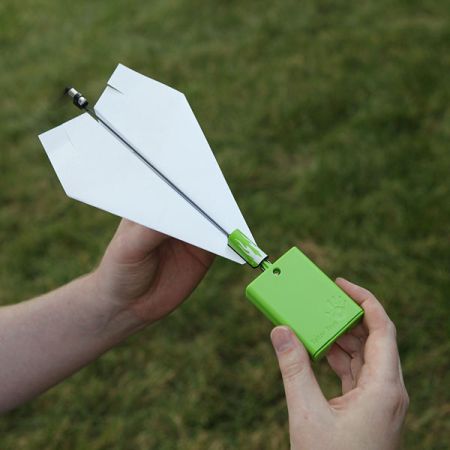 纸飞机推进器创意设计