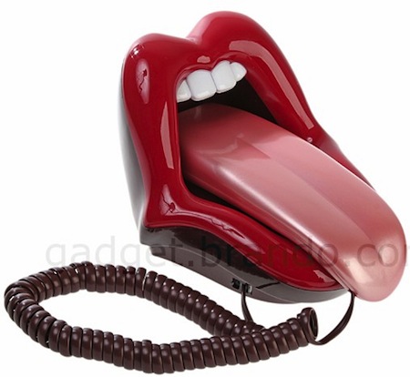 搞怪舌头电话创意设计