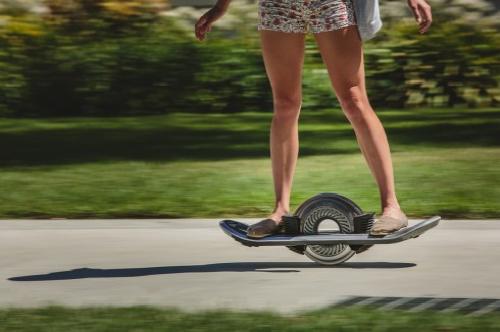 Hoverboard电动滑板创意设计
