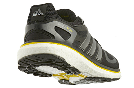 阿迪达斯最新抗震缓冲跑鞋创意设计