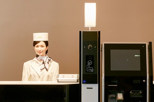 日本长崎全机器人酒店开业创意设计