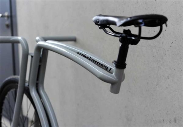 极简主义钢架自行车创意设计