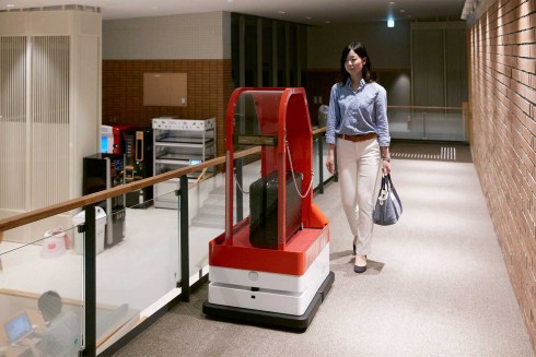 日本长崎全机器人酒店开业创意设计
