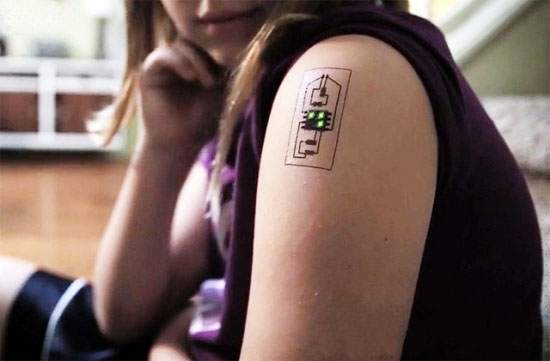 纹在皮肤的智能穿戴设备创意，tech，tats创意设计